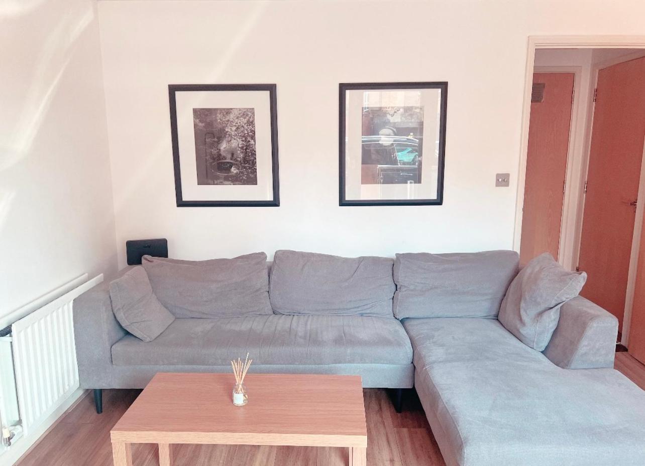 Battersea Chelsea Bridge Apartment London Bagian luar foto
